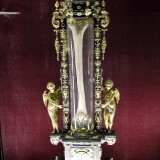 Relic_of_St._John_Chrysostom_-_Relics_Collection_-_Residenz_-_Munich_-_Germany_2017_resize