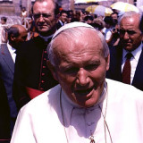 Pope_John_Paul_II.th.jpg