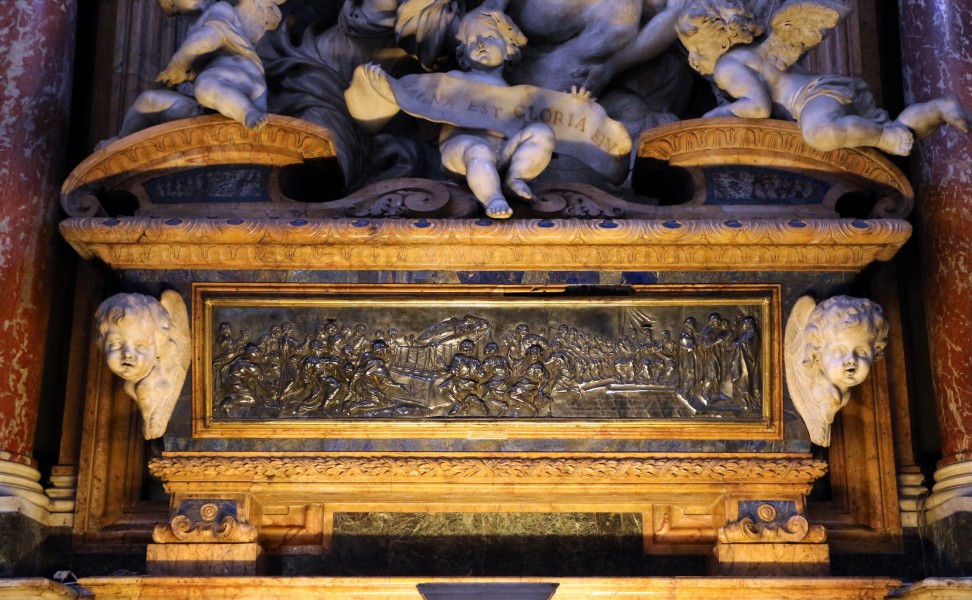 Tomb_of_Saint_Andrea_Corsini.jpg